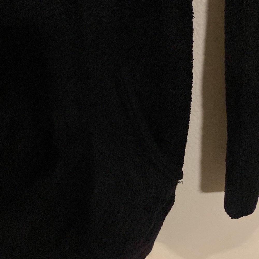 Sweater - Picture 3 of 4